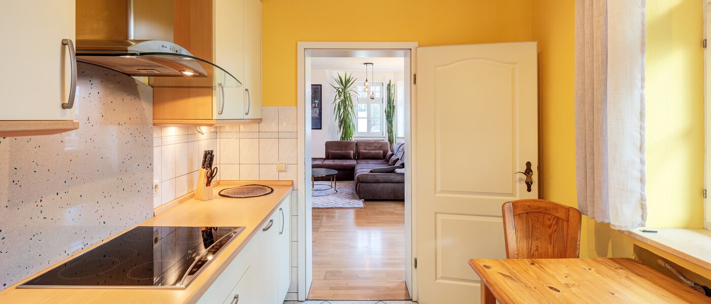 apartment München Moosach 03 kitchen 14720