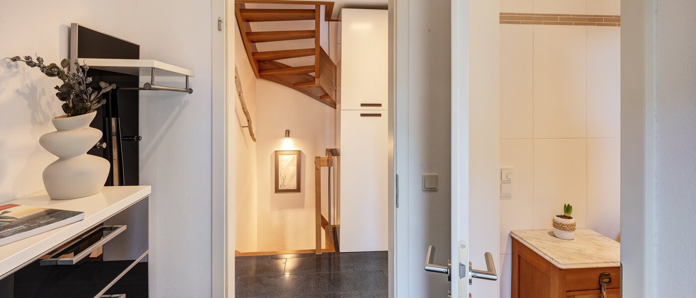 corner townhouse München Untermenzing 02 hall 14723