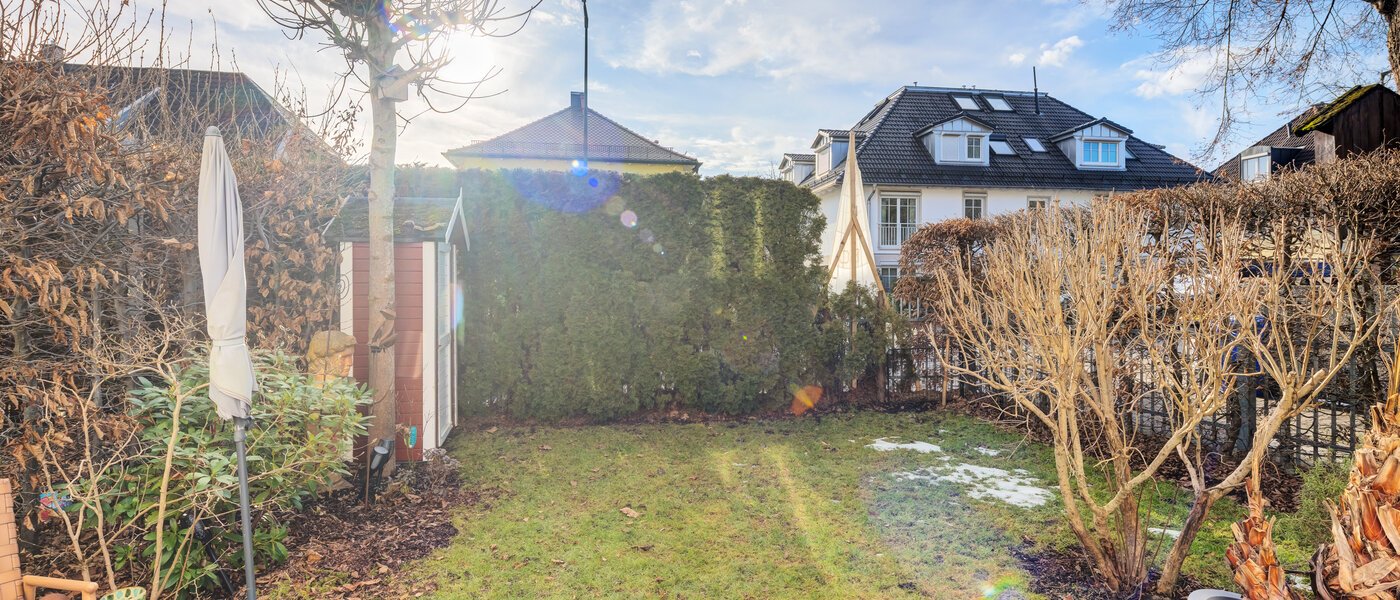 corner townhouse München Untermenzing 02 garden 14723