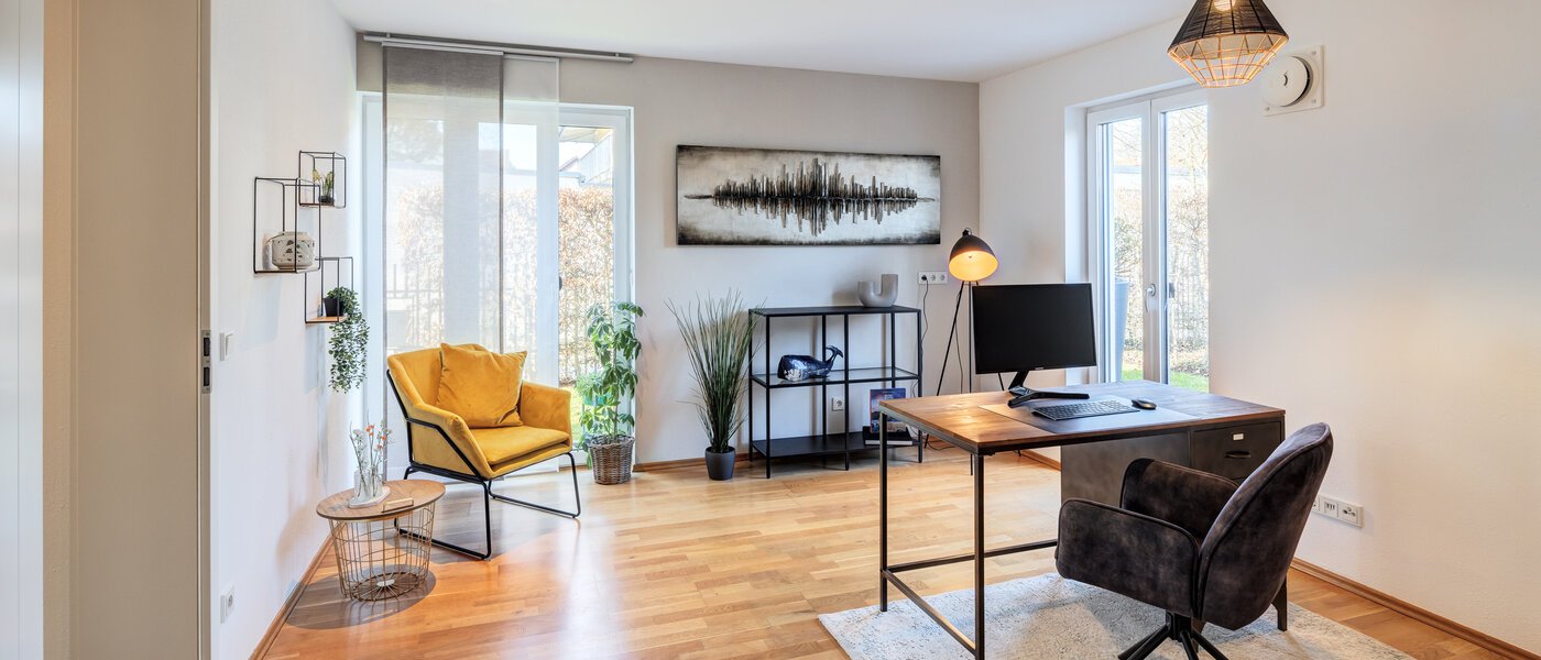 corner townhouse München Untermenzing 01 office 14723