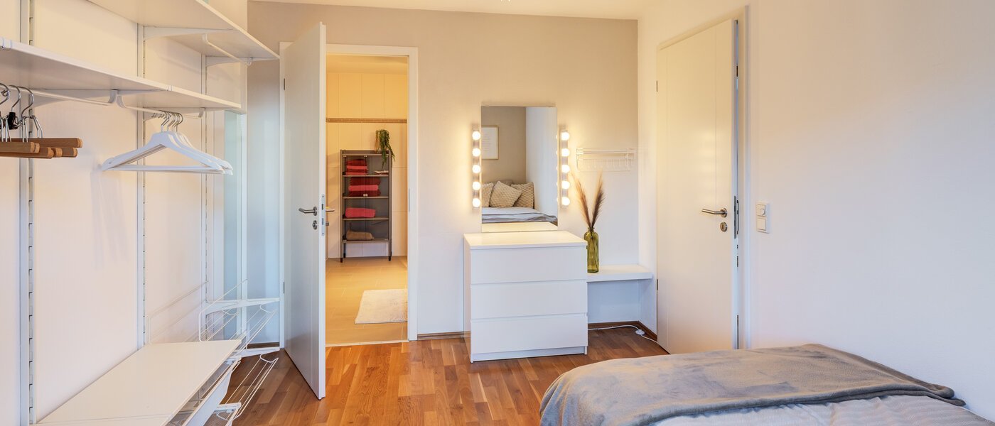 corner townhouse München Untermenzing 02 2. bedroom 14723