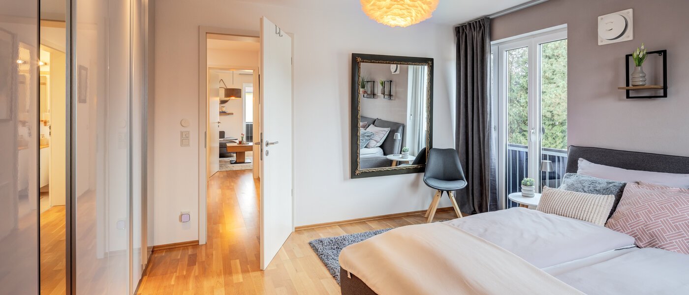 corner townhouse München Untermenzing 03 1. bedroom 14723