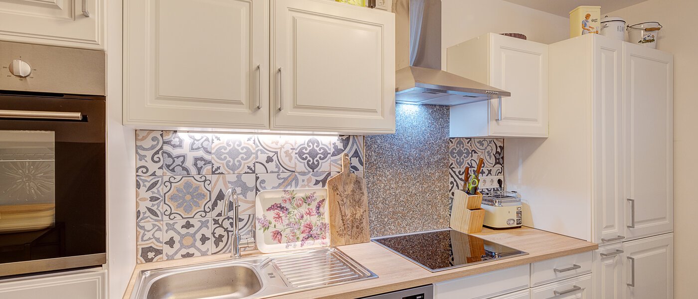 apartment with garden 	 München Solln 02 kitchen 14725