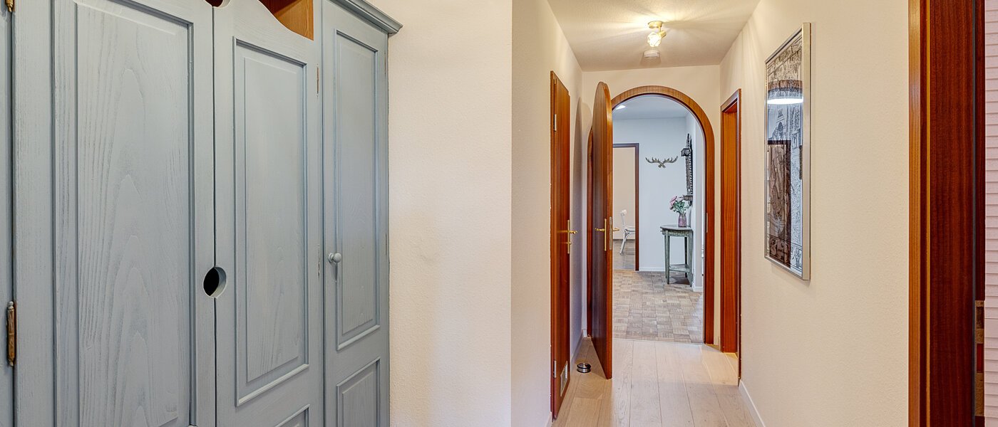 apartment with garden 	 München Solln 04 hall 14725