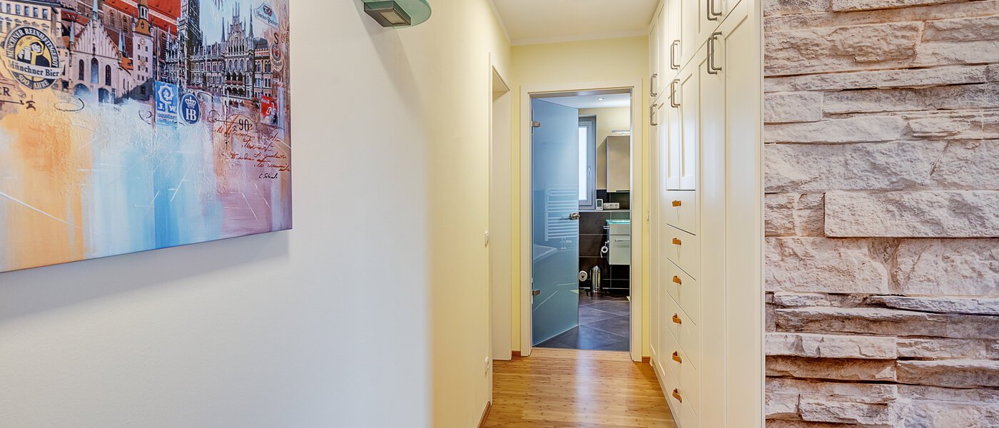 apartment München Haidhausen 02 hall 14730