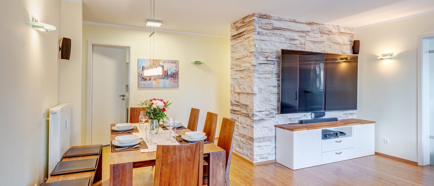 apartment München Haidhausen 03 living area 14730