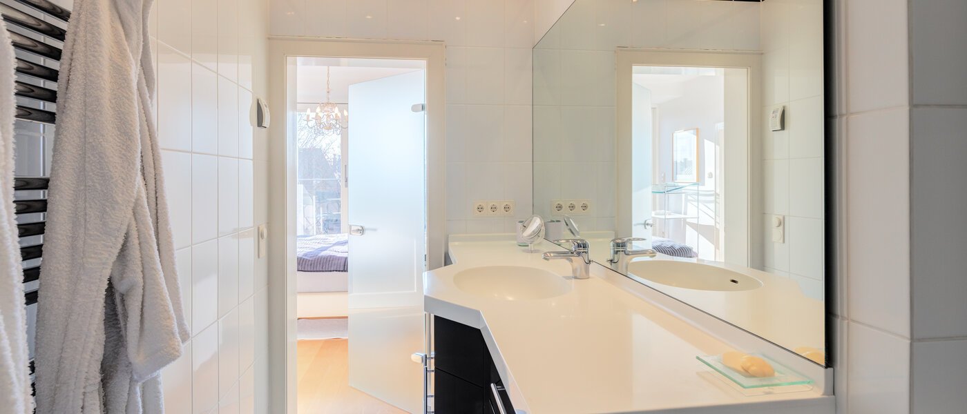 roof terrace apartment München Schwabing-West 03 bathroom 14731