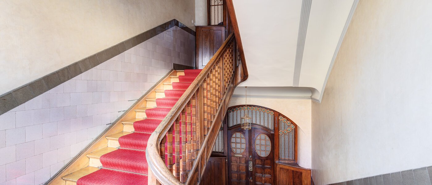 roof terrace apartment München Schwabing-West 02 staircase 14731