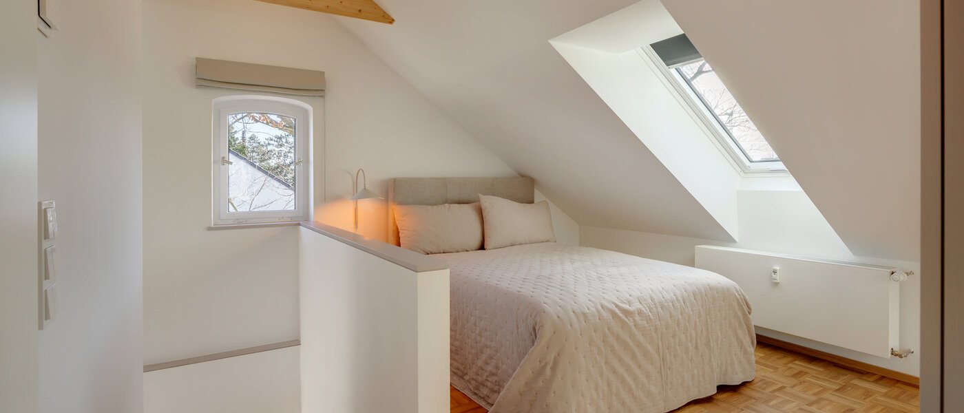 attic apartment München Forstenried 01 sleeping area 14733