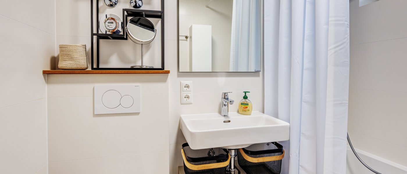 apartment München Trudering 02 1. bathroom 14735