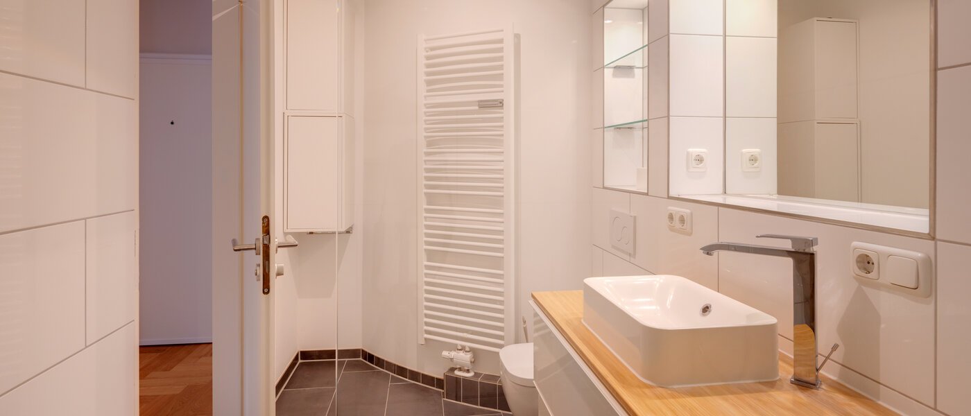 apartment München Herzogpark 02 bathroom 14737