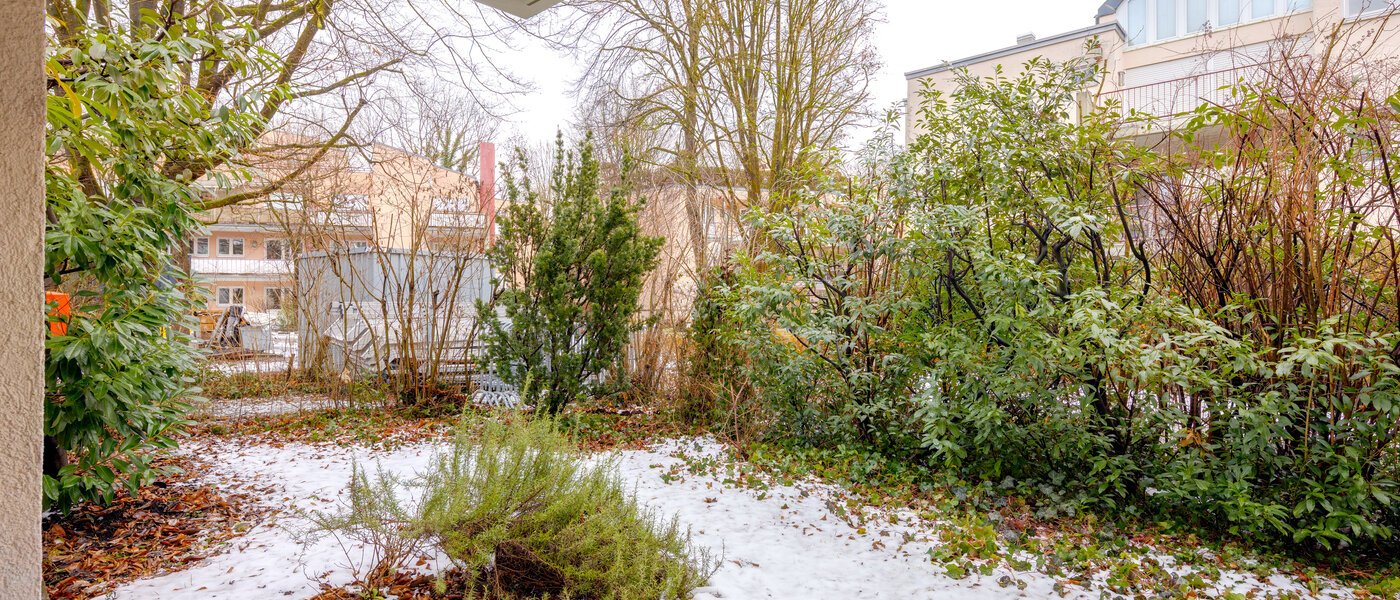 apartment München Herzogpark 01 garden 14737