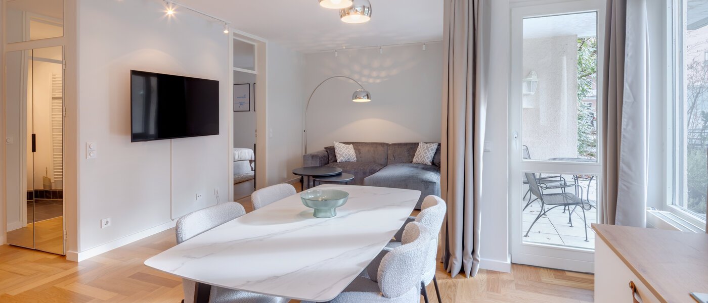 apartment München Herzogpark 04 living area 14737