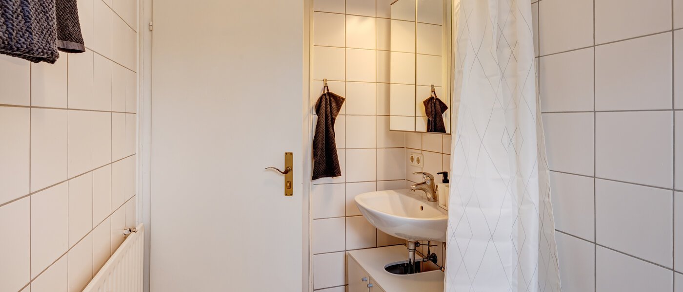 apartment München Maxvorstadt - Rund um den Josephplatz 02 bathroom 14741