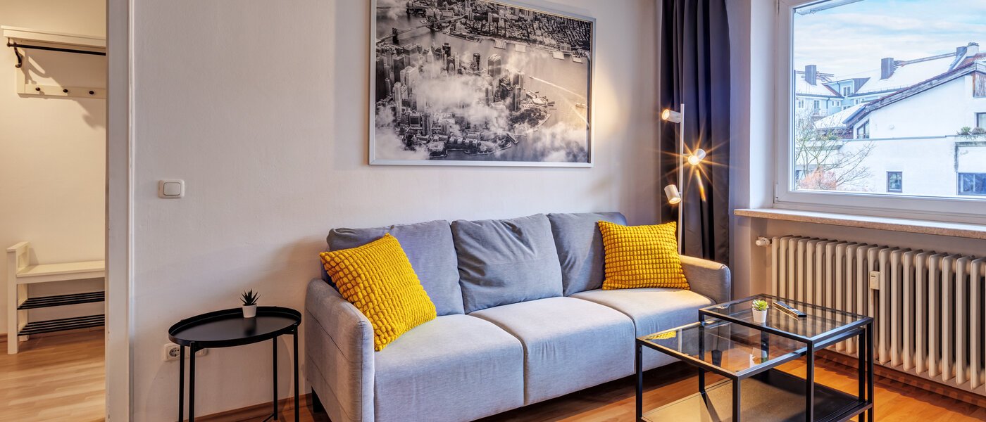 apartment München Maxvorstadt - Rund um den Josephplatz 02 living area 14741