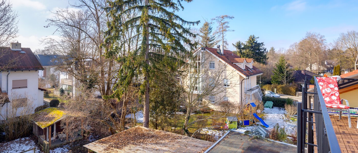 attic apartment Gröbenzell 02 view 14746