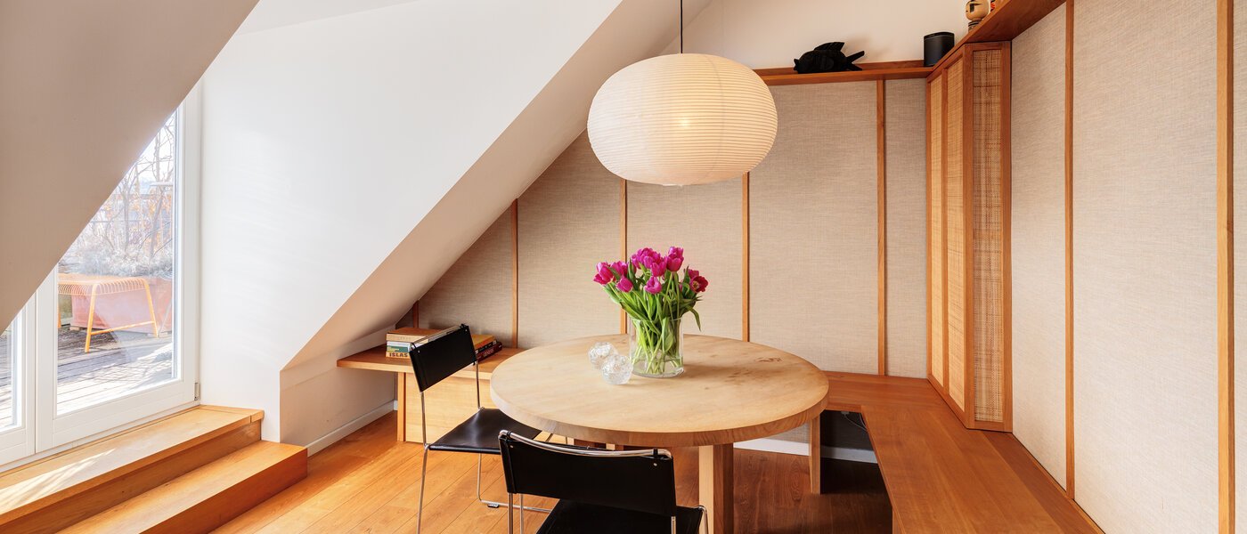 roof terrace apartment München Haidhausen 01 dining area 14748