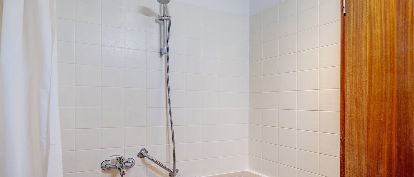 apartment München Neuhausen 03 bathroom 14753