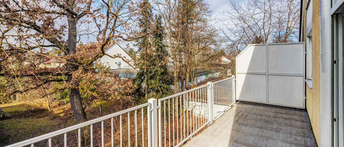 gallery apartment  München Waldtrudering 01 balcony 14759