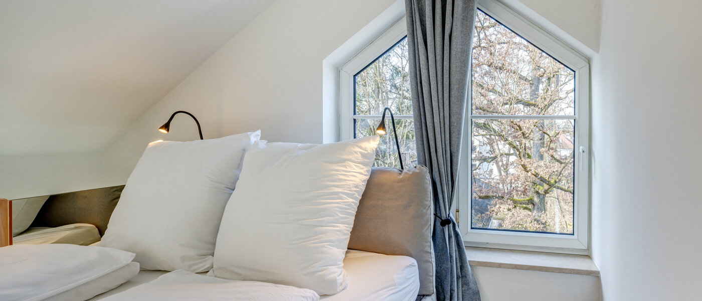 gallery apartment  München Waldtrudering 02 sleeping area 14759