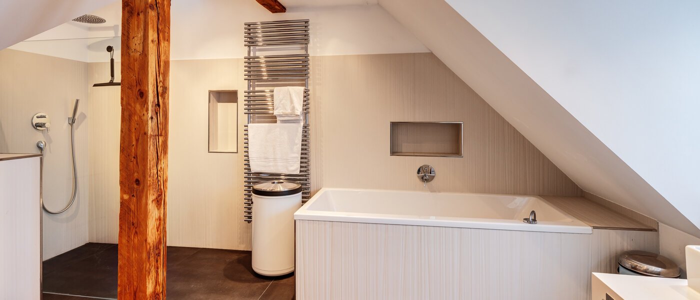 maisonette München Schwabing-West 02 bathroom 14766