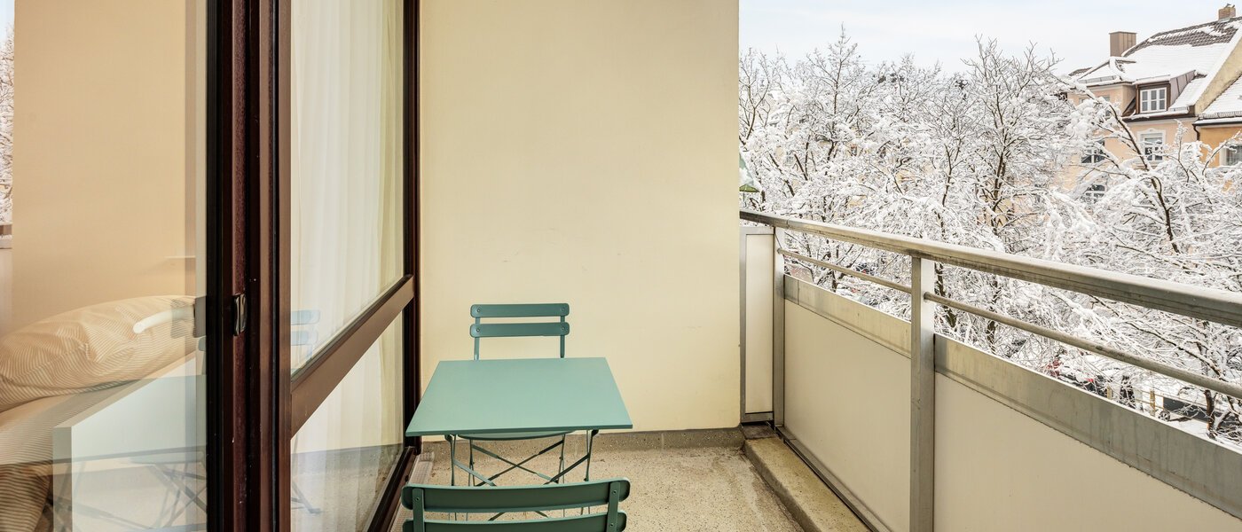 apartment München Haidhausen 01 balcony 14768