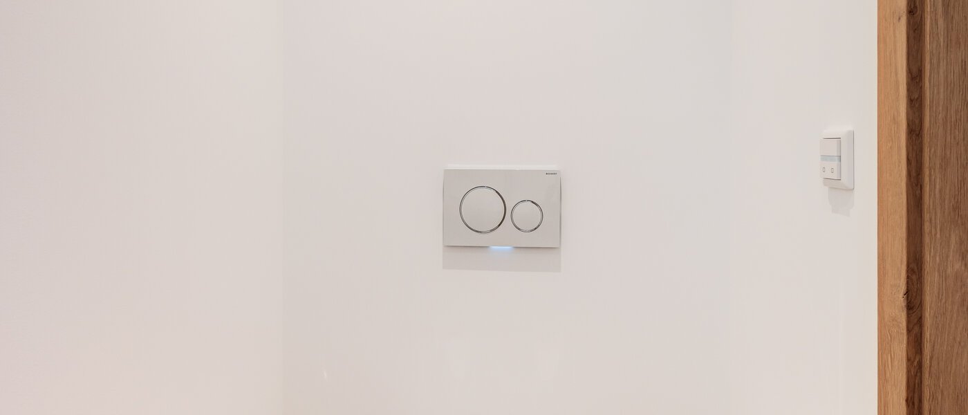 apartment Rottach-Egern 02 guest toilet 14774