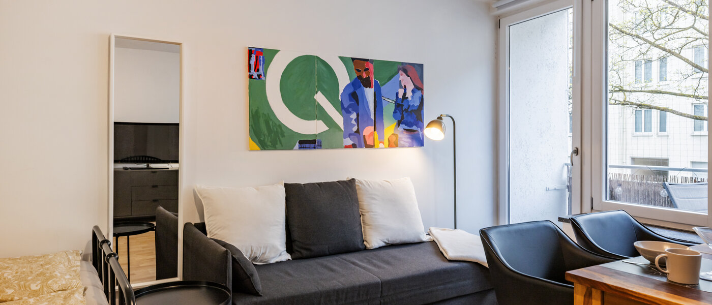 apartment München Schwabing-West (rund um den Hohenzollernplatz) 04 living area 14776