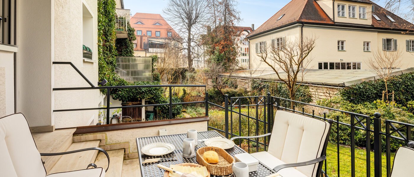 townhouse München Schwabing 01 loggia 14779