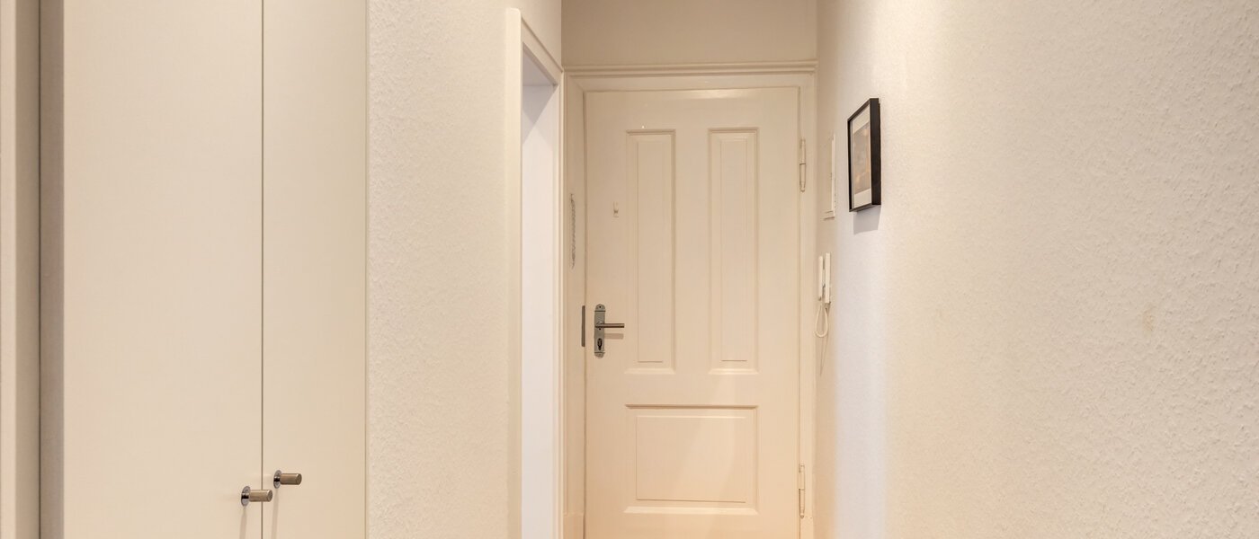 apartment München Glockenbachviertel 01 hall 14780