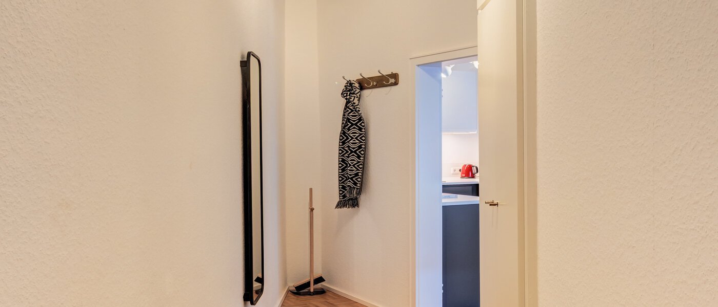 apartment München Glockenbachviertel 02 hall 14780