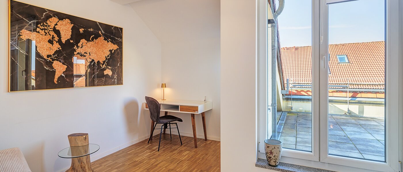 roof terrace apartment Aschheim 01 Workspace/Guestroom 14787