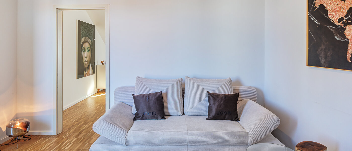 roof terrace apartment Aschheim 04 Workspace/Guestroom 14787