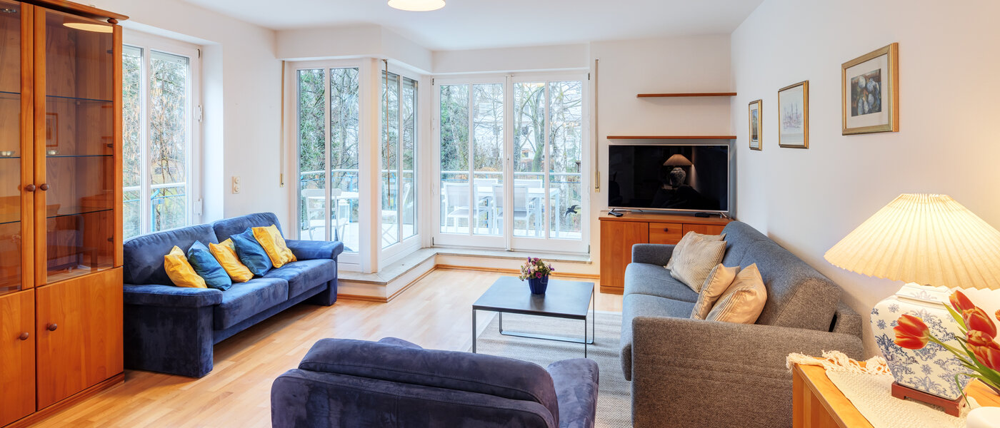 apartment München Solln 02 living room 14788