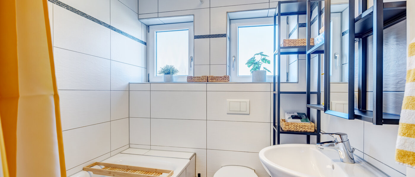 apartment Emmering Fürstenfeldbruck 02 bathroom 14789