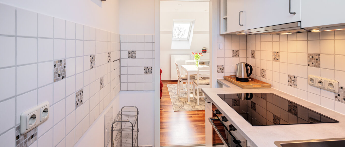 attic apartment München Trudering 02 kitchen 14792