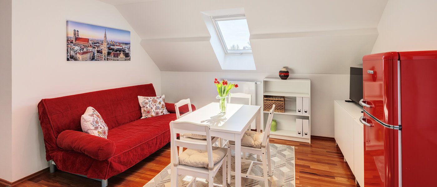 attic apartment München Trudering 01 living area 14792