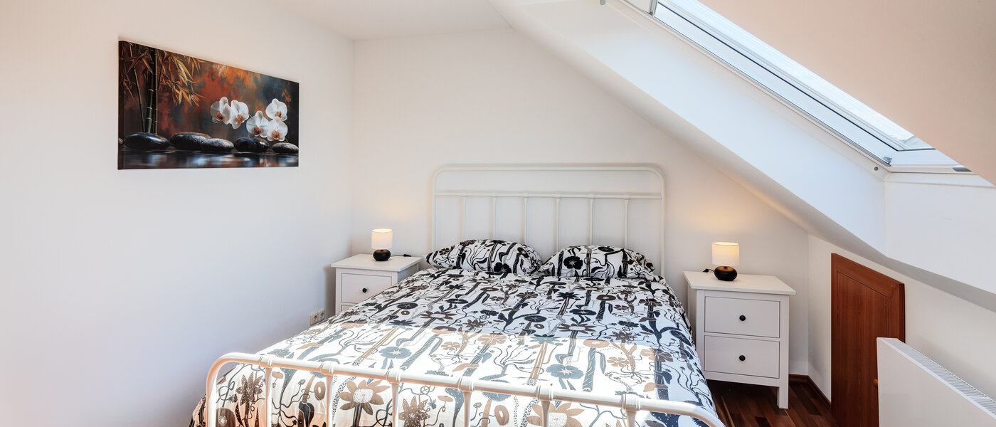 attic apartment München Trudering 01 1. bedroom 14792