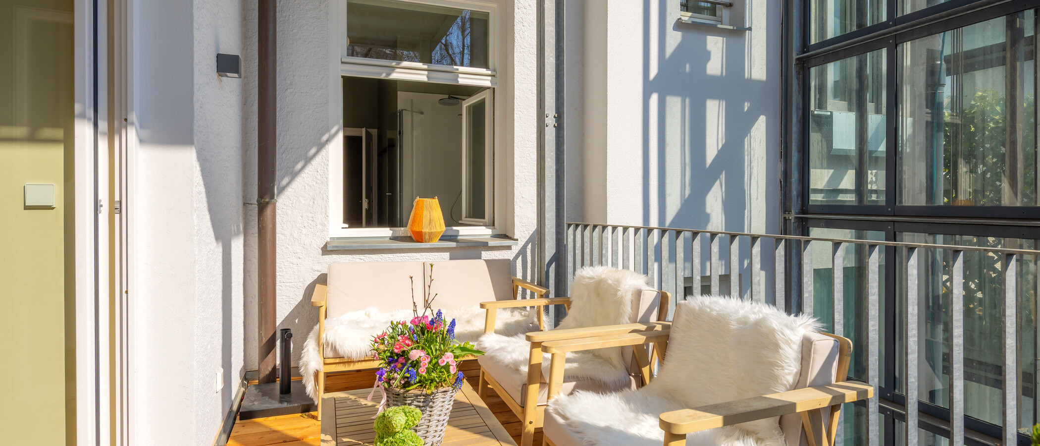 apartment München Haidhausen 01 balcony 14796