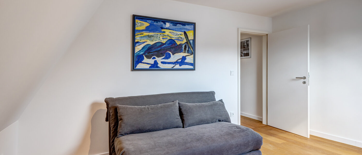 roof terrace apartment München Moosach 02 Workspace/Guestroom 14797