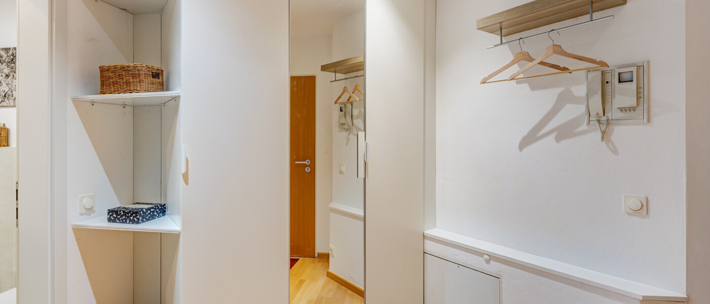 apartment München Bogenhausen 02 hall 14798