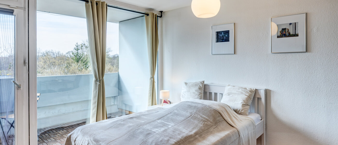 apartment München Schwabing-West 01 sleeping area 14800