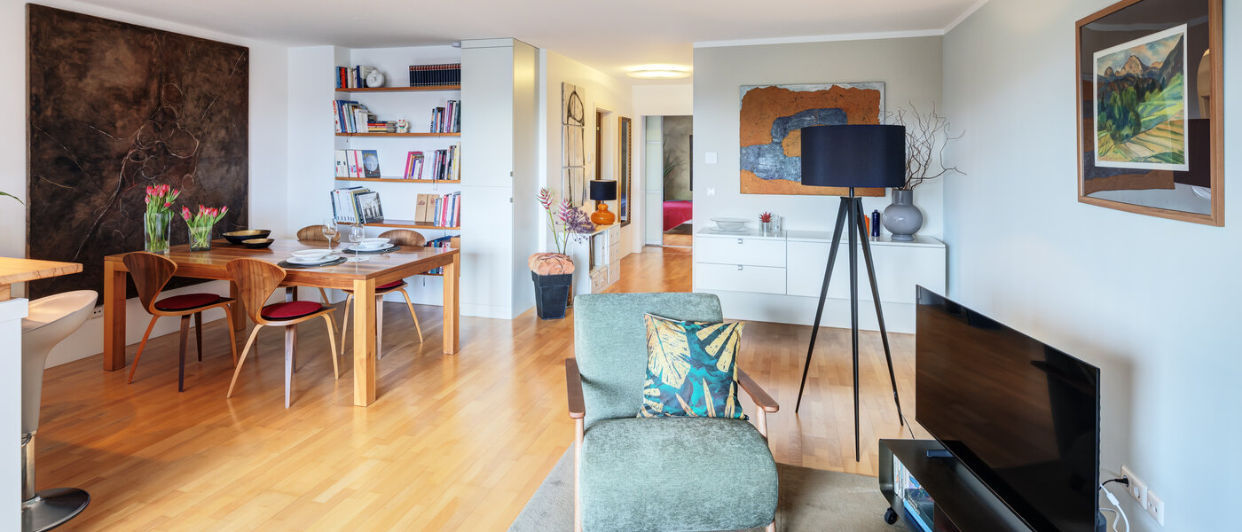 attic apartment München Ludwigsvorstadt 04 living area 14803