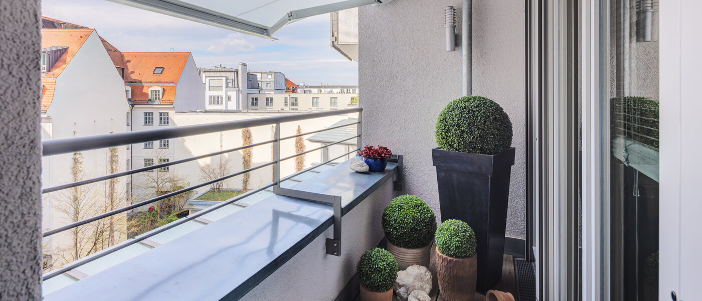 attic apartment München Ludwigsvorstadt 02 2. loggia 14803
