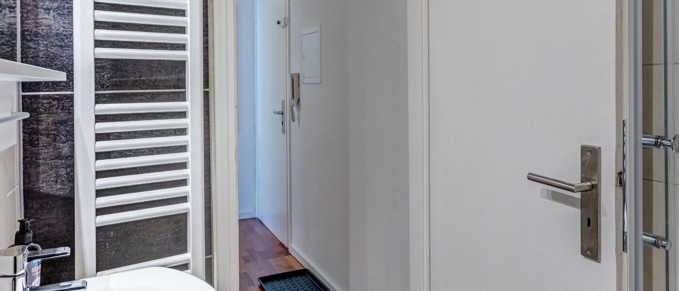 apartment München Schwabing 02 bathroom 14807