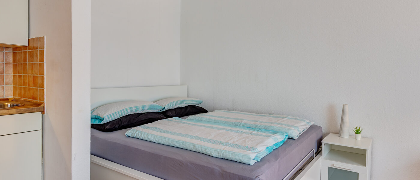 apartment München Schwabing 01 sleeping area 14807