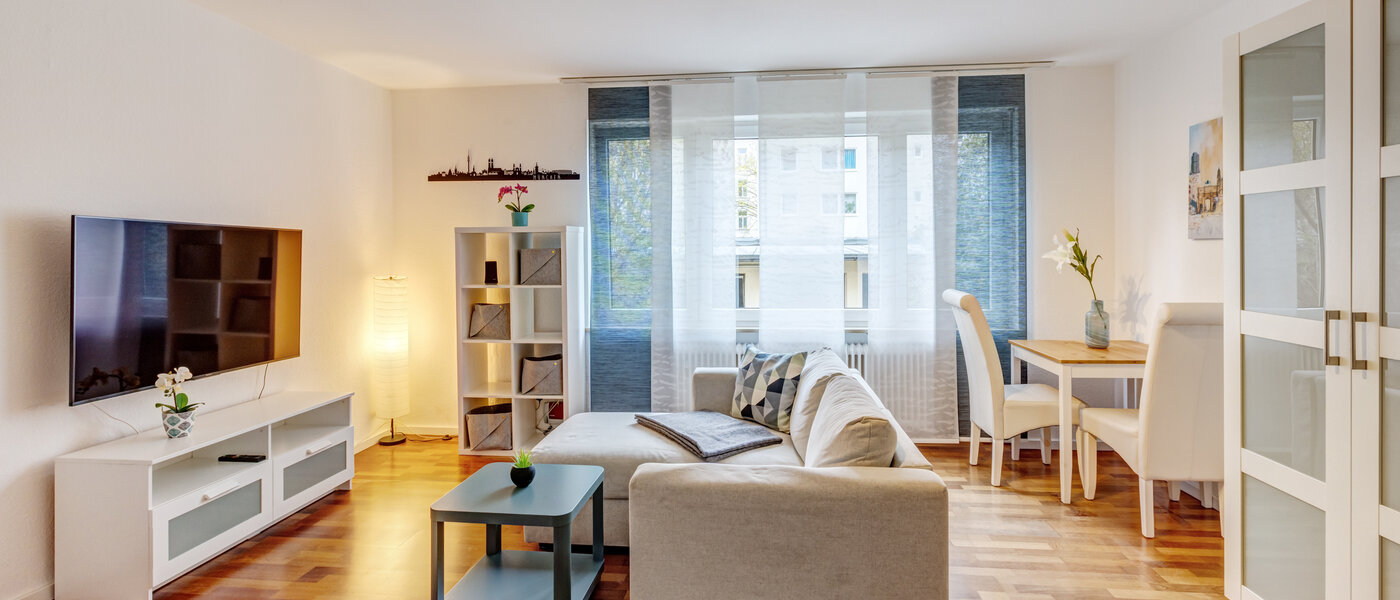 apartment München Schwabing 01 living area 14807