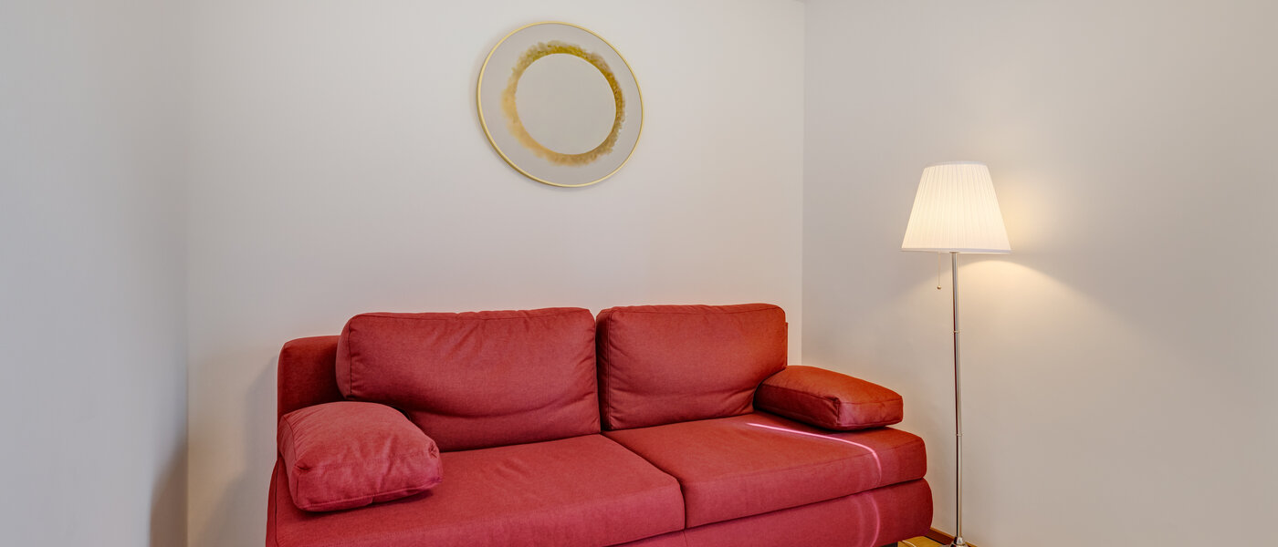 apartment München Am Hart 01 Workspace/Guestroom 14808