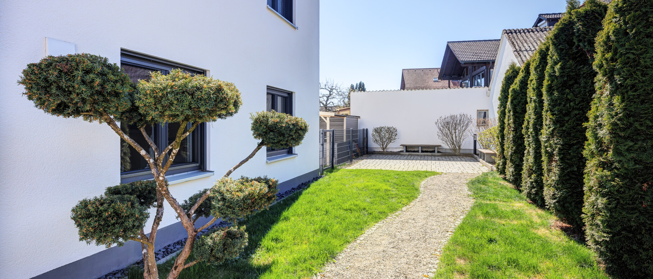 apartment Unterschleißheim Lohhof 01 inner courtyard  14813