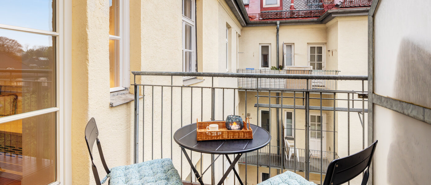 apartment München Altbogenhausen 01 balcony 14814